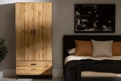 Armoire penderie avec portes et tiroir - South Shore
