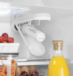 CAFE Réfrigérateur 18,6 pi3 33 po Acier inoxydable Congélateur en bas, Portes françaises - CWE19SP2NS1