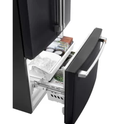 CAFE Réfrigérateur 18,6 pi3 33 po Noir Congélateur en bas, Portes françaises - CWE19SP3ND1
