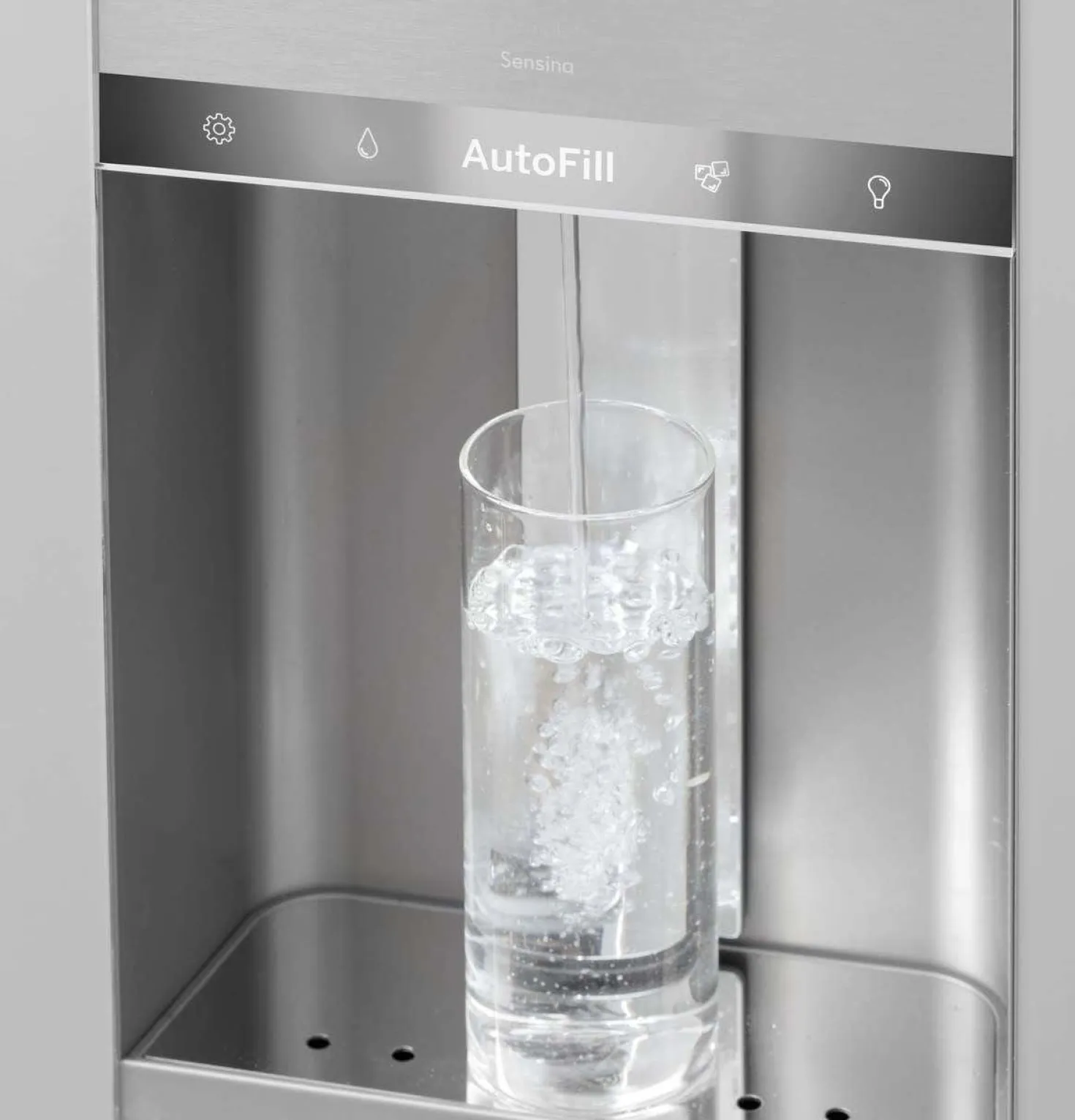 CAFE Réfrigérateur 27,8 pi3 36 po Acier inoxydable Congélateur en bas, Portes françaises - CVE28DP2NS1