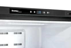 DANBY Tout réfrigérateur 17 pi3 30 po Inox Tout réfrigérateur - DAR170A3BSLD