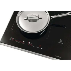 ELECTROLUX Plaque de cuisson Induction Noir 30