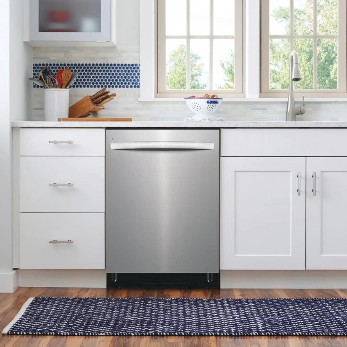 FRIGIDAIRE Lave-vaisselle Encastré Inox 24" 49dB - FDSH4502BF