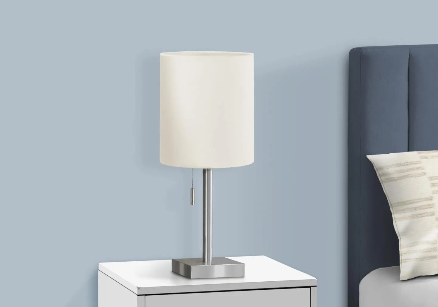 lampe de table 17"H en métal avec ports usb (bte de 2)