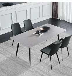 Table en pierre sintérisée avec 4 chaises